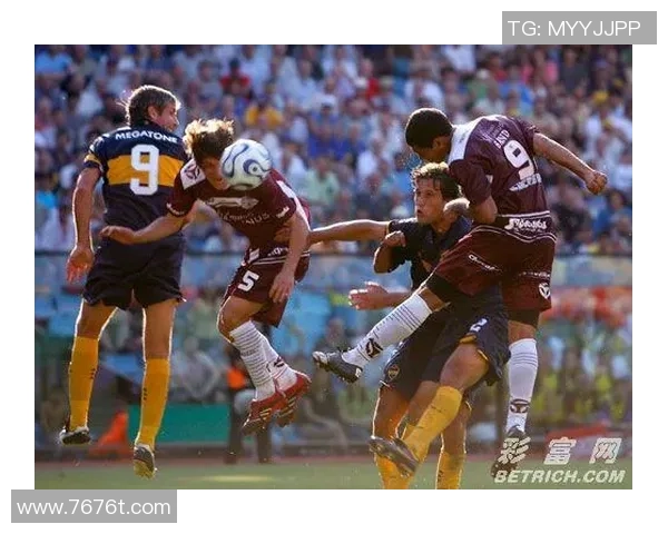 拉努斯主场迎战阿根廷青年人争夺联赛重要三分的激烈对决 拉努斯主场迎战阿根廷青年人争夺联赛重要三分的激烈对决