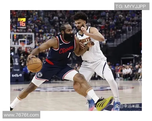 掘金与快船G6第三节精彩对决回顾与分析